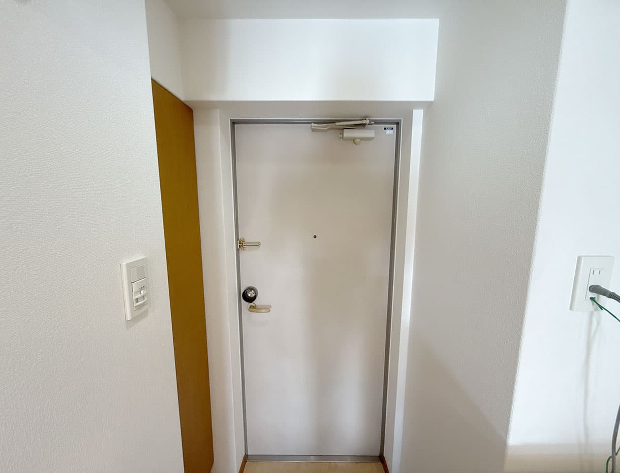 Room image 16