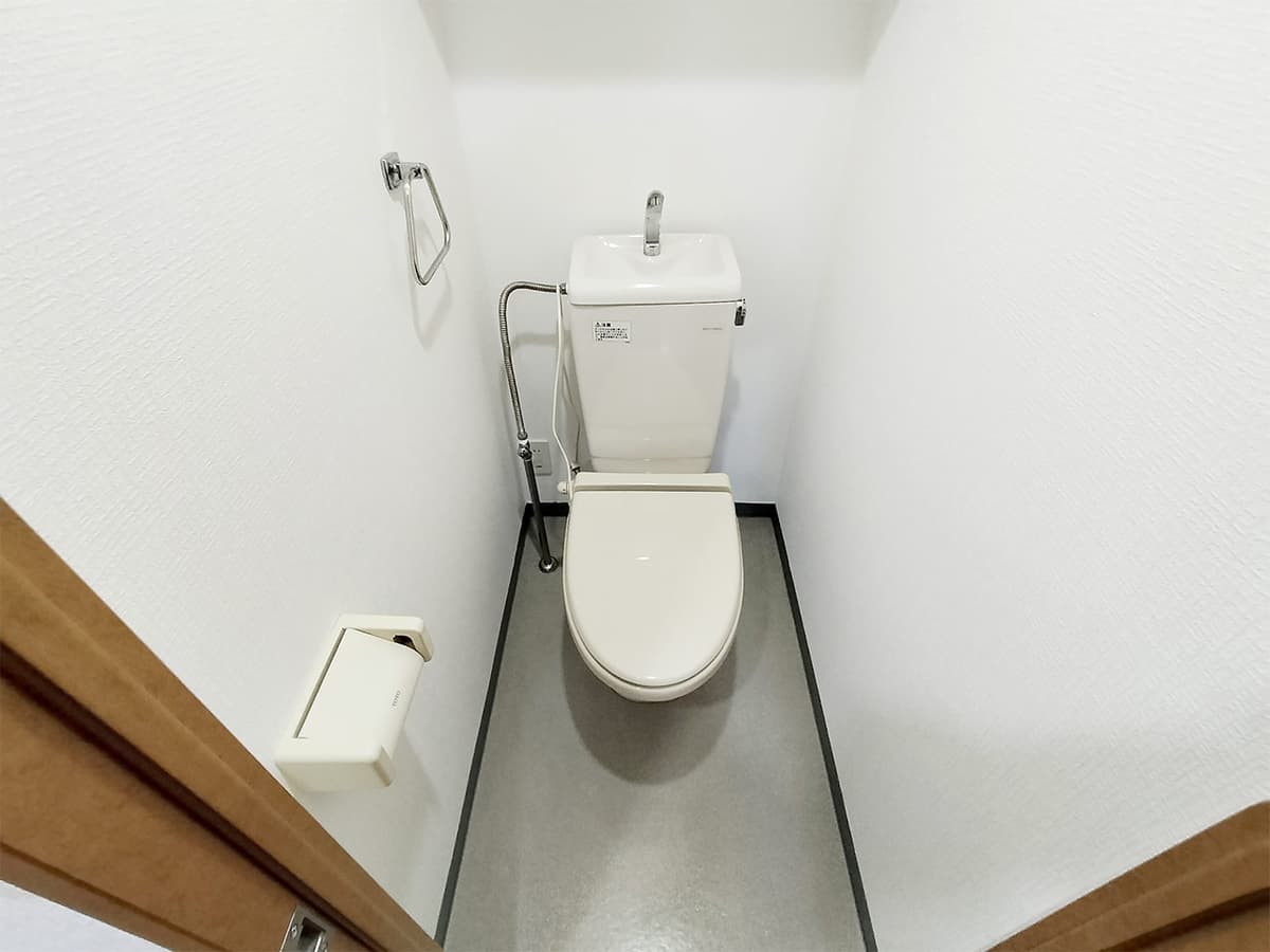 Room image 12
