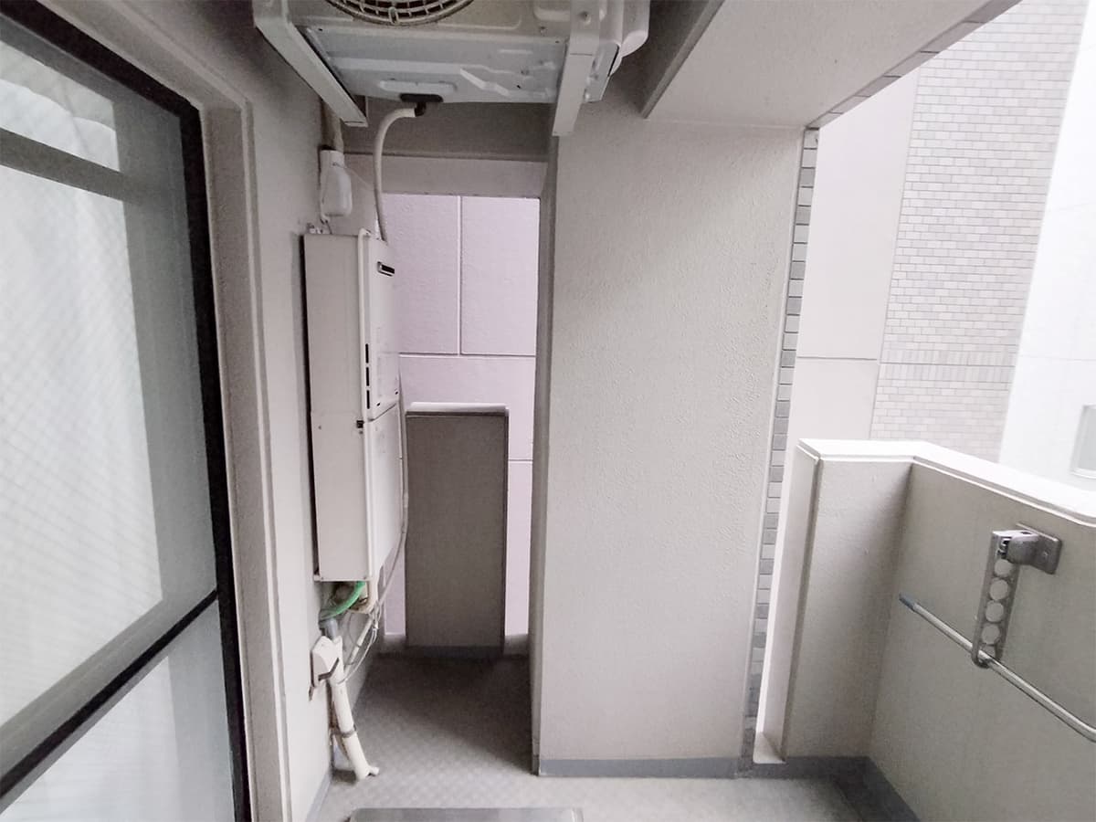 Room image 14