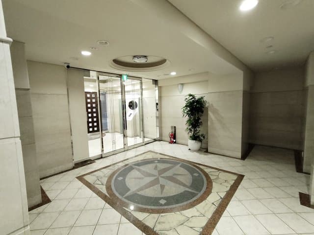 Room image 16