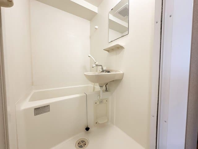 Room image 13