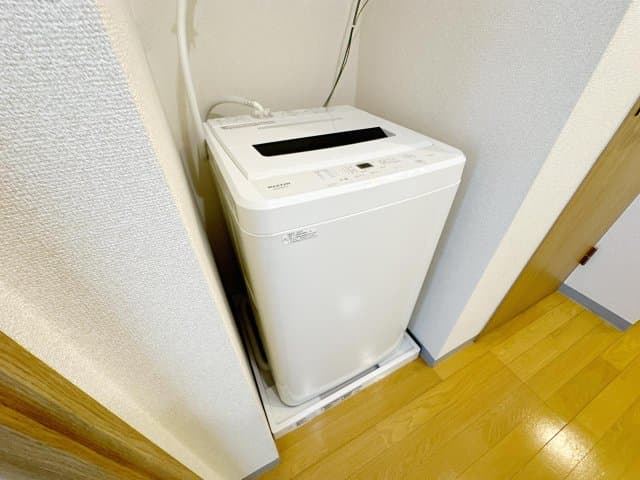 Room image 15