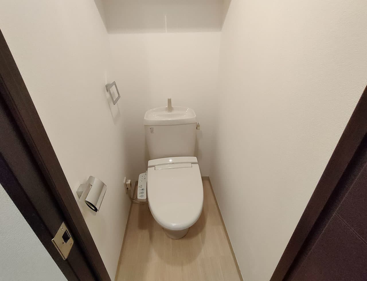 Room image 13