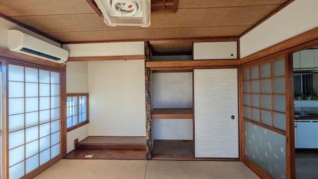 Room image 9
