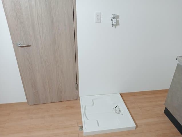 Room image 11