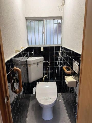 Room image 10