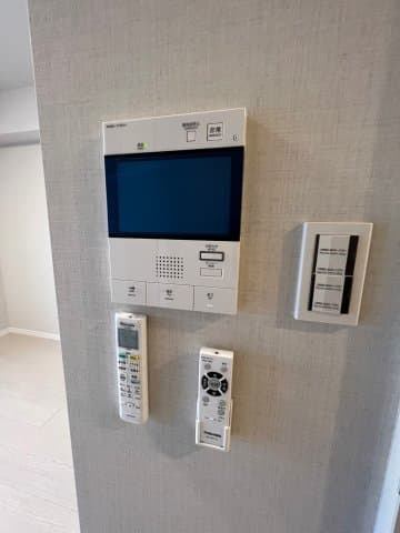 Room image 16