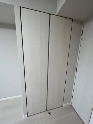 Room image 12