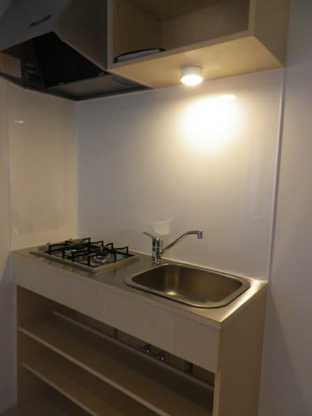 Room image 8