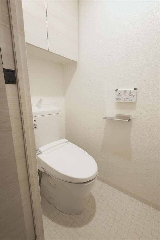 Room image 9