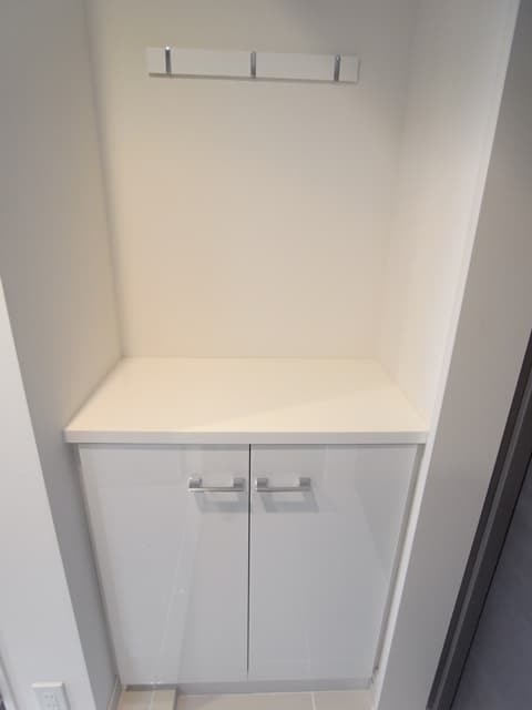 Room image 12