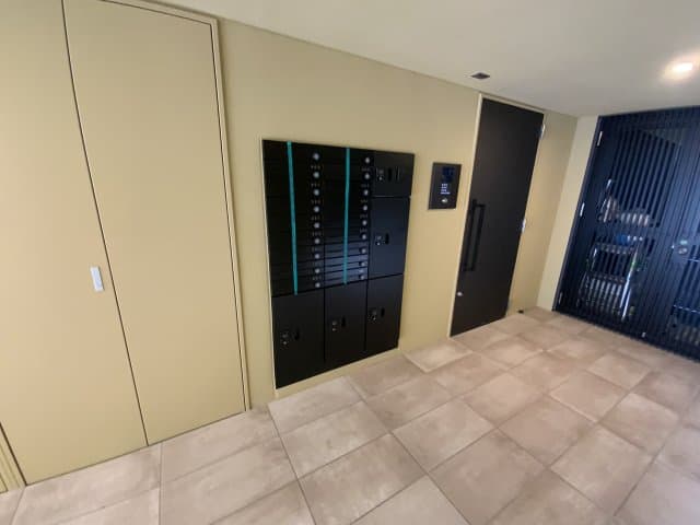 Room image 10
