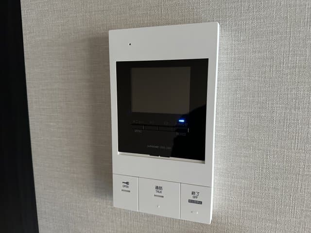 Room image 13