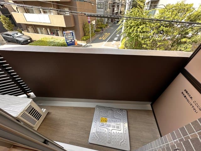 Room image 13