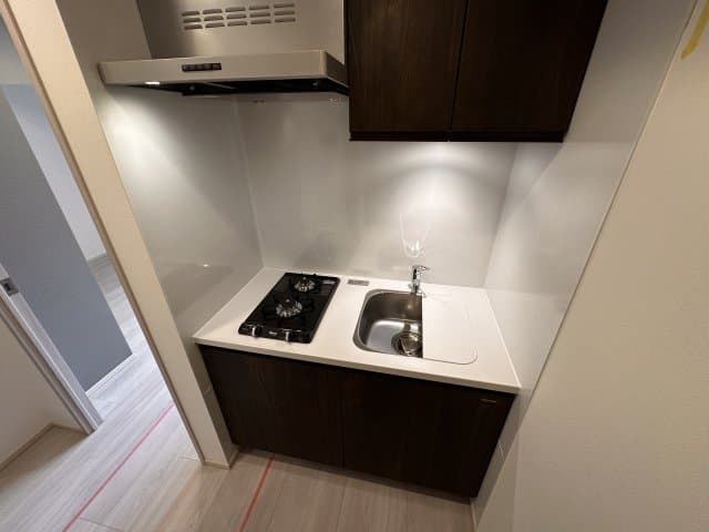 Room image 8