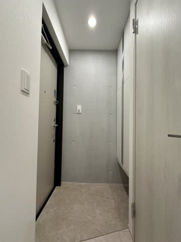Room image 15