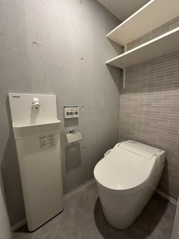 Room image 11