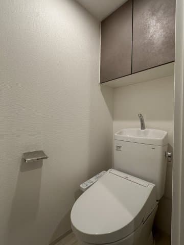 Room image 9