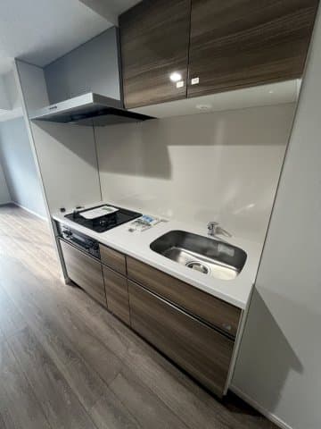 Room image 8