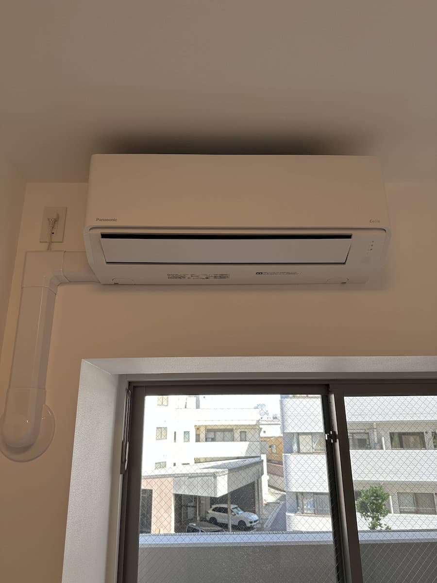 Room image 15