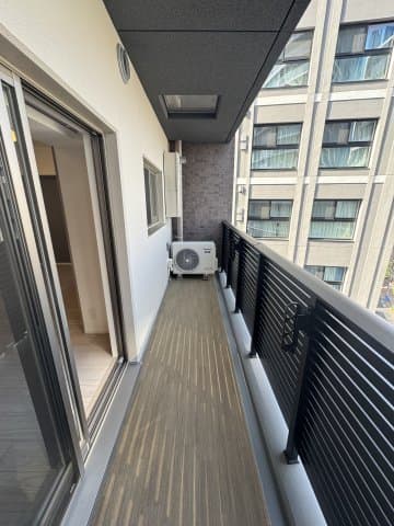 Room image 10