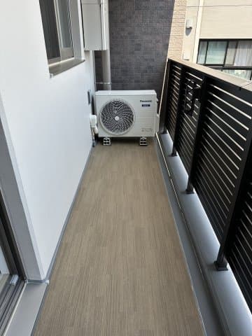 Room image 11