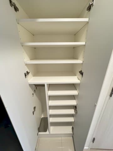 Room image 12