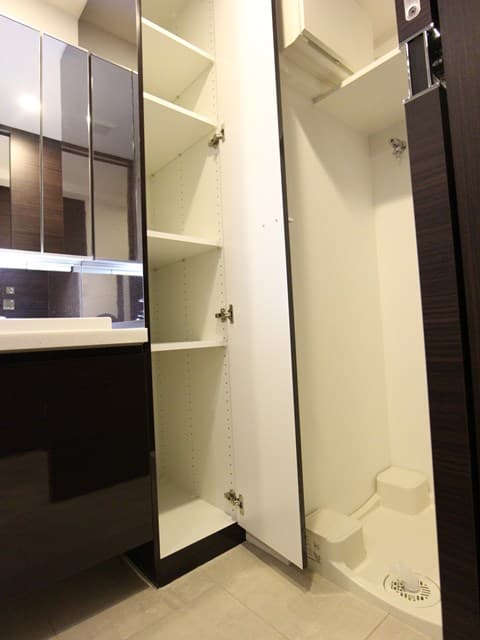 Room image 14
