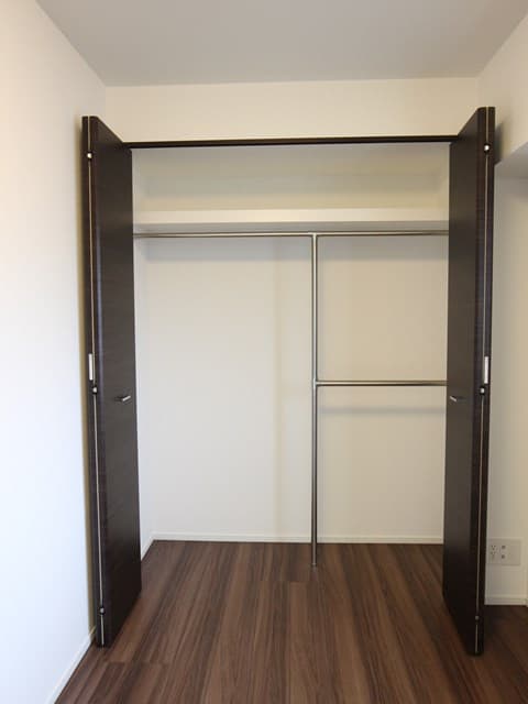 Room image 15