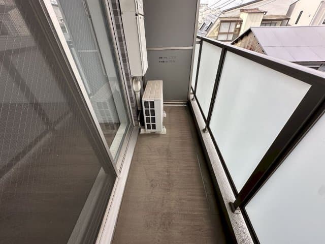 Room image 13