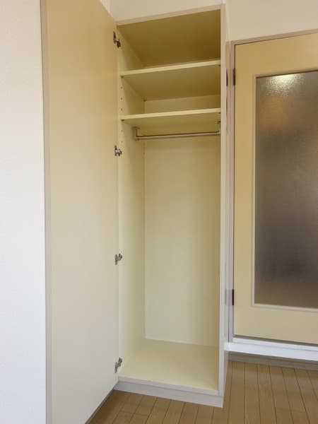 Room image 11