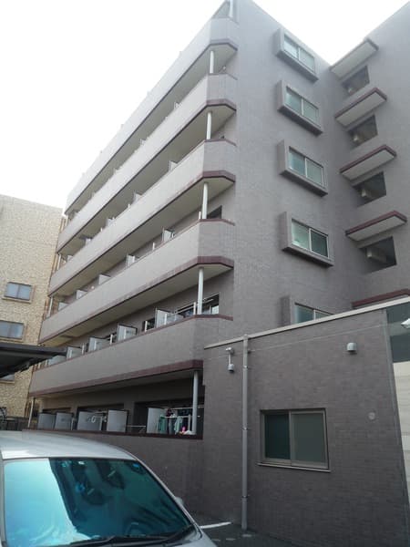 Main Image
