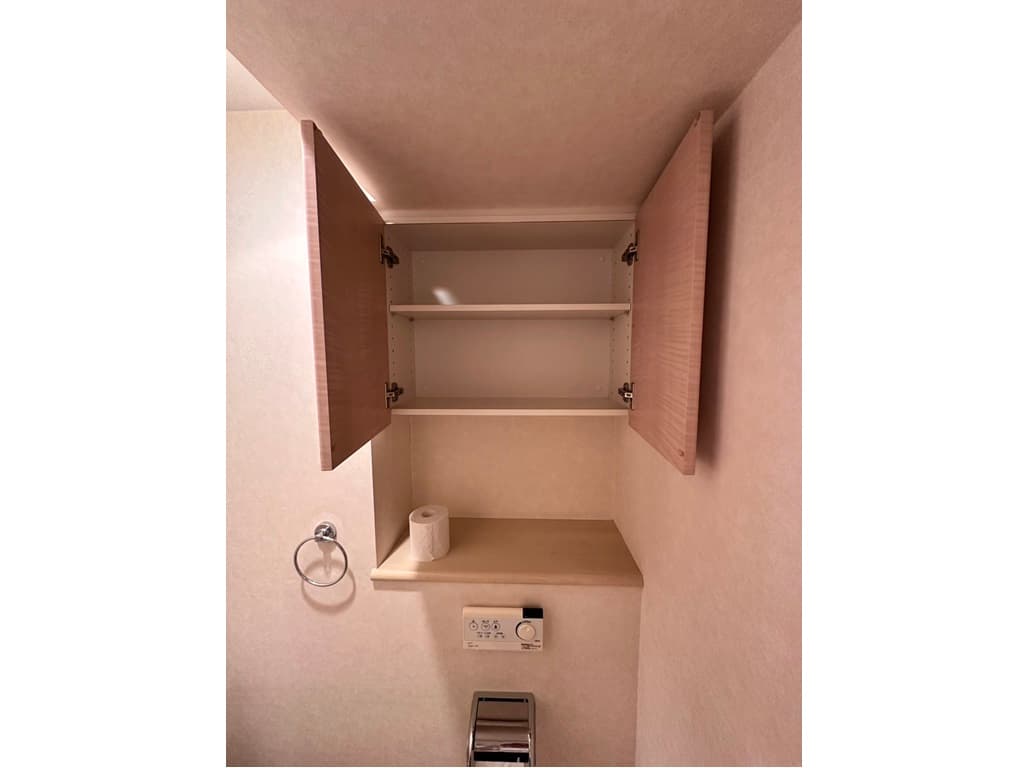 Room image 15