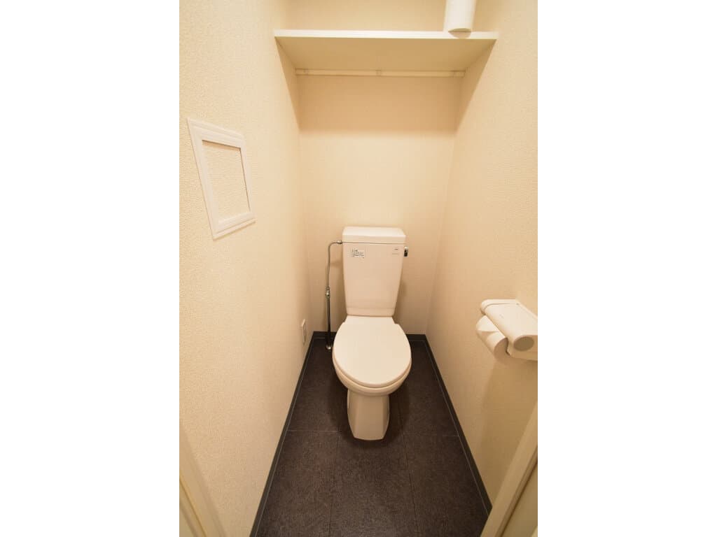 Room image 11