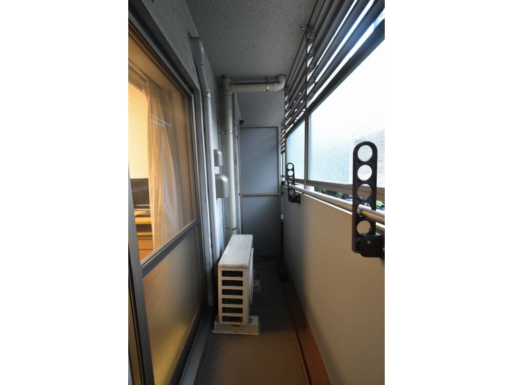 Room image 14