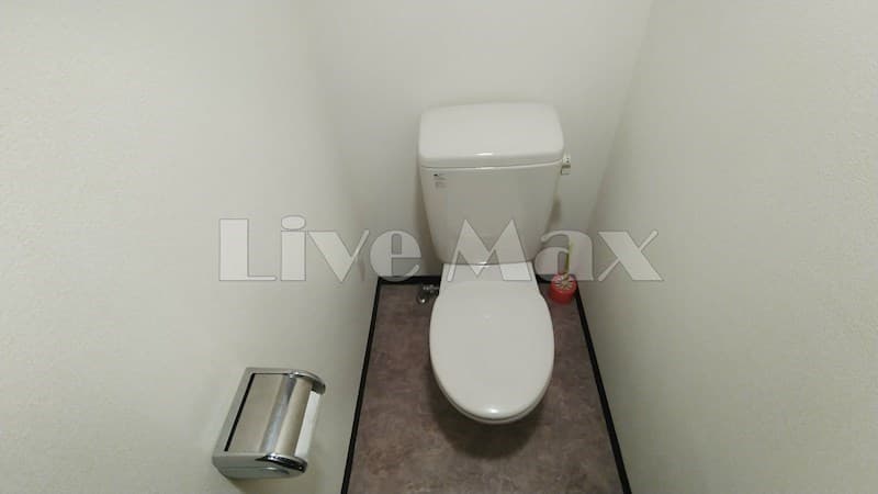 Room image 10
