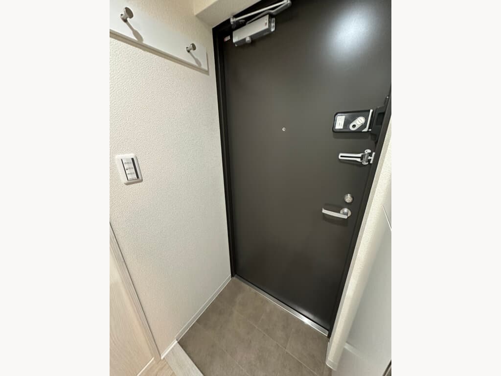 Room image 16