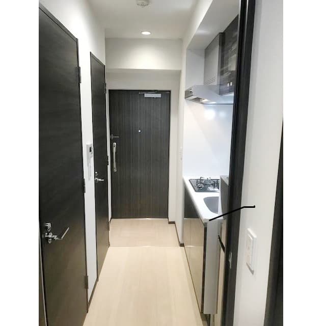 Room image 13