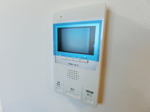 Room image 16