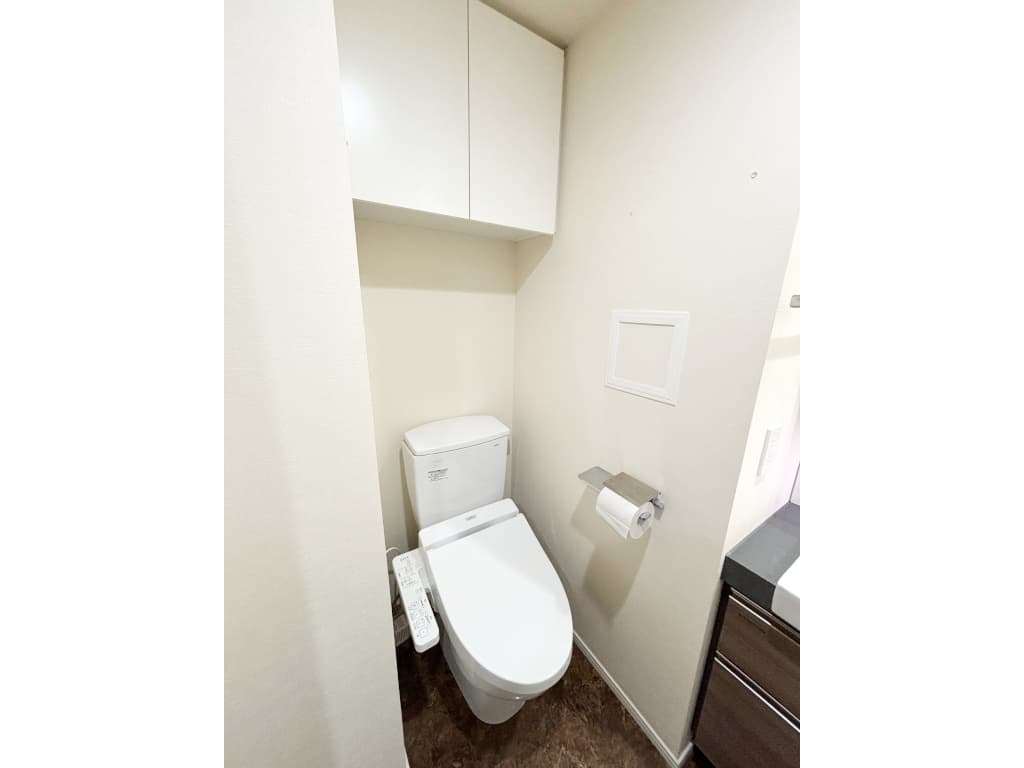 Room image 13