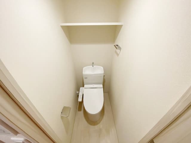 Room image 10