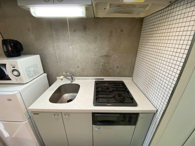 Room image 8