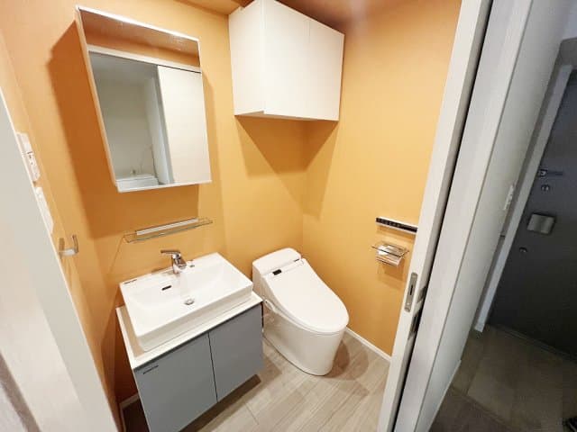 Room image 9