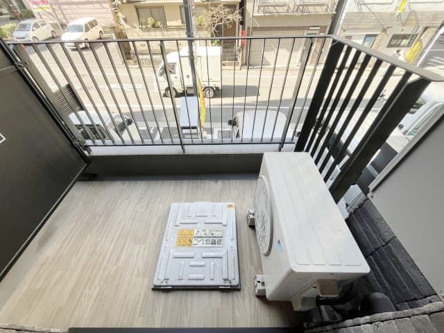 Room image 13