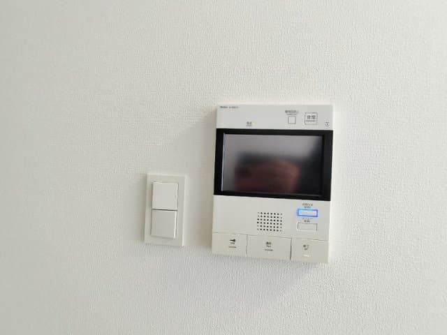 Room image 16
