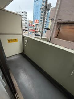 Room image 8