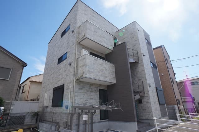 Main Image