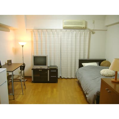 Room image 8