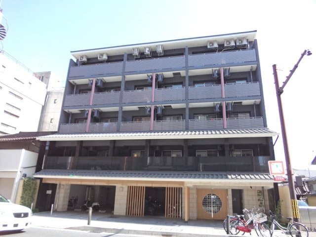 Main Image