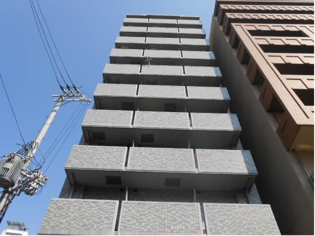 Main Image